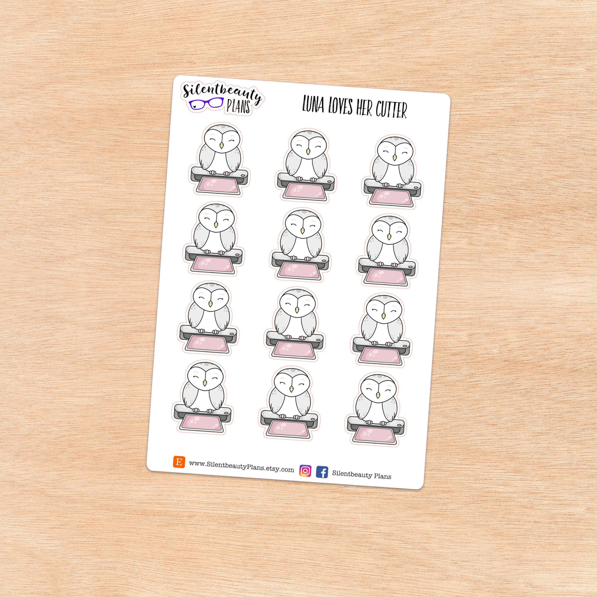 Luna loves her Cricut - Silhouette - Cutting Machine - Cute Owl Stickers